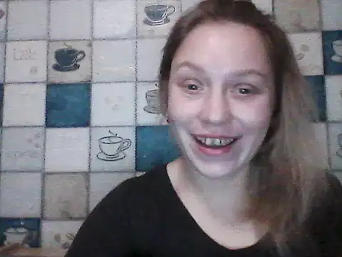 Anna_wey Adlı Modelin Canlı XXX Sohbeti