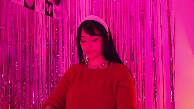 GloomydollのライブXXXチャット