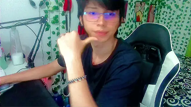 Andy_gray Live XXX-Chat