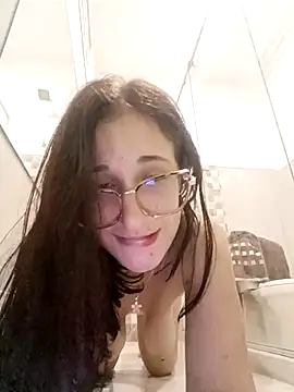 Chat XXX en directo de Laura_Ivy