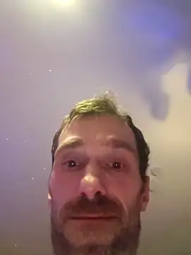 BlnAktivGay Chat XXX in diretta