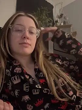 lovelyprincess2 webkamerás műsora