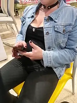 sophie_banger Obrolan Langsung XXX