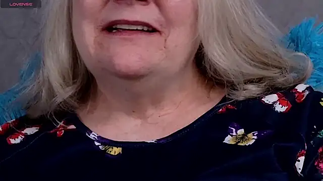 Živý XXX chat Kaitlyn_Winters