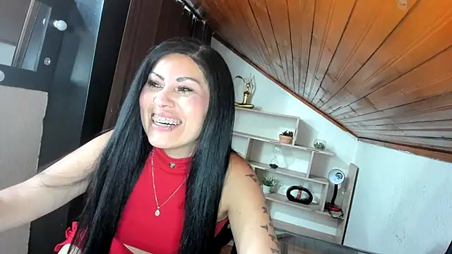 دردشة Tania_mature الجنسية المباشرة