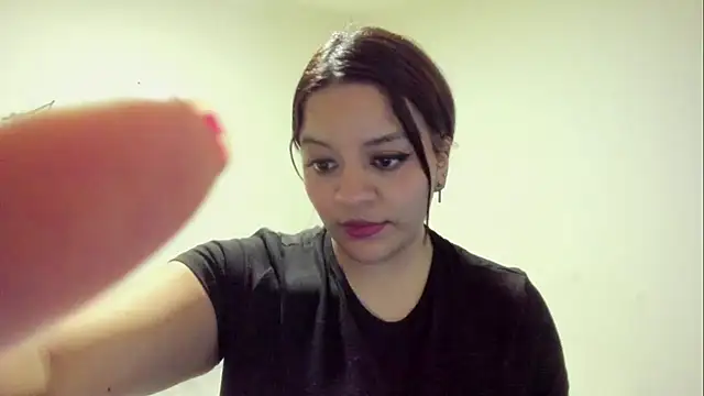 victoria__floyd Chat XXX in diretta