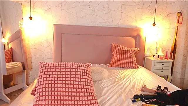 ChannelAngeless: онлайн-секс-чат