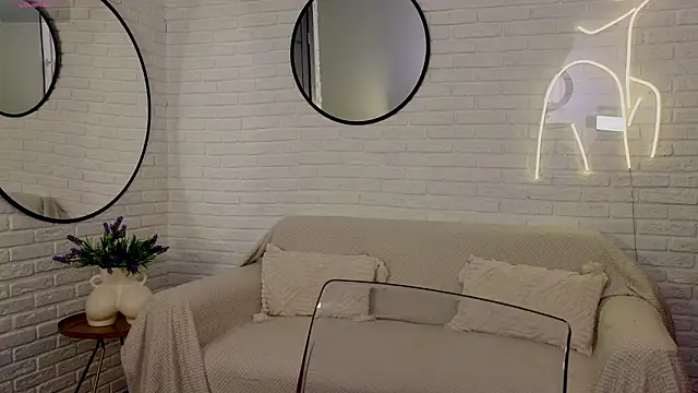 XXX chat uživo modela Wendy_D0ll