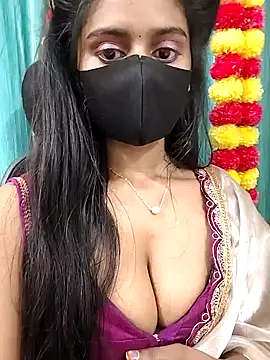 Aanya_hotty Show in webcam