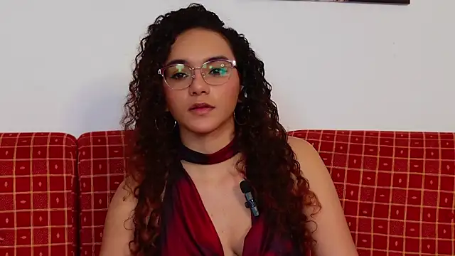 Taylor_Tina Live XXX-Chat