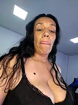 Shantey_Laurent Live XXX-chat