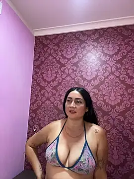 XXX chat uživo modela juliana_diaz