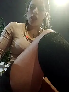 Cata_city1106's Live XXX Chat