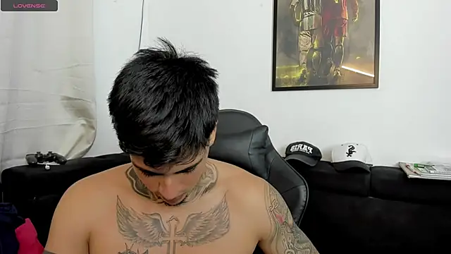 mad_maxxx2 Show Webcam