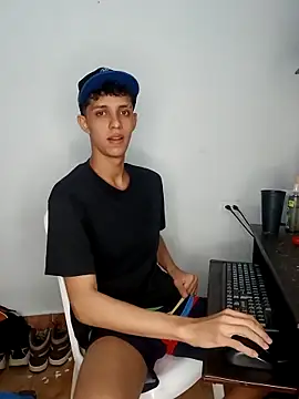 Alayn_sexy_ayes live XXX chat