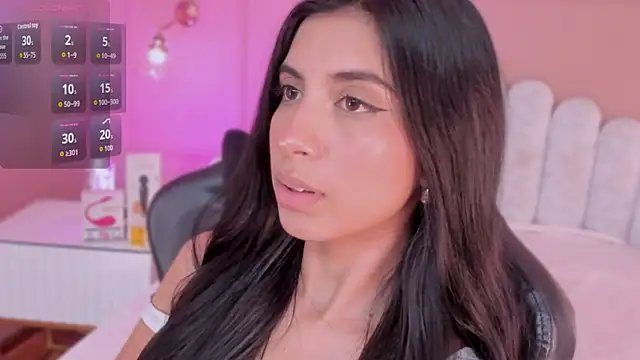 Онлайн чат XXX zia_cooper