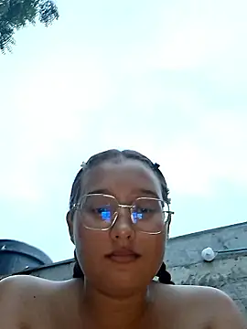 young_dairy01 – Live XXX-chat