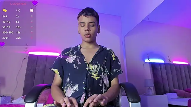 Xavier_Fox___: онлайн-секс-чат