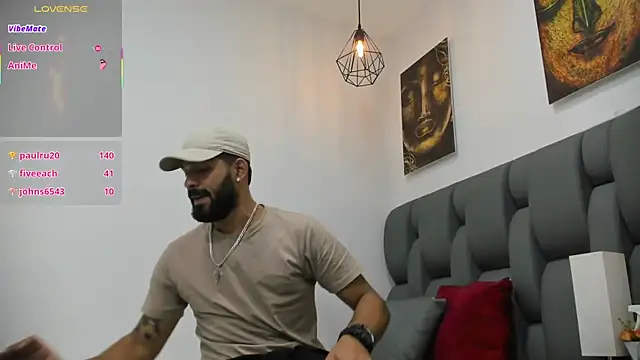 Thiagogomez: онлайн-секс-чат