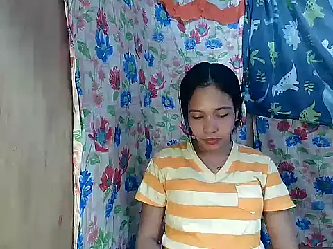 PinaySkinnyGirln Live XXX chat