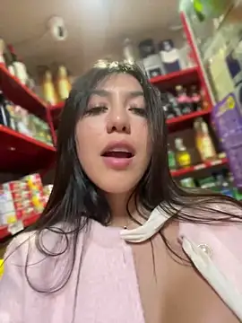 Chat XXX Live MiaJones21