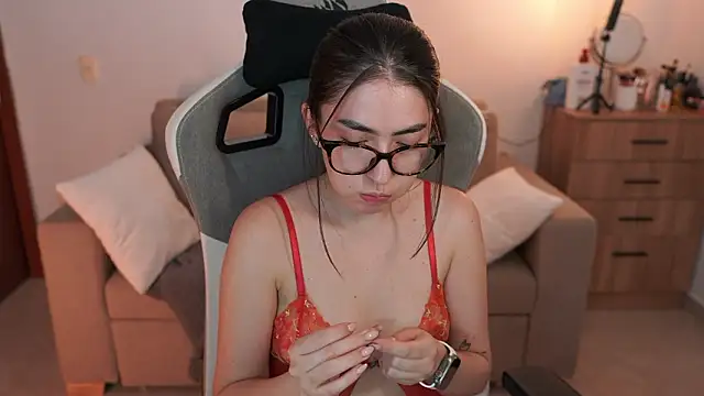 Czat XXX na żywo – anyacutex