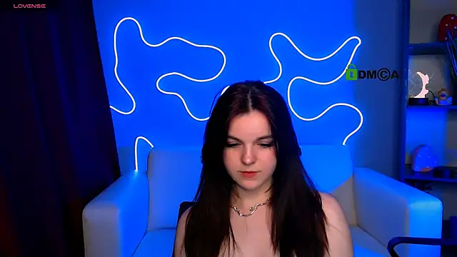 XXX chat uživo modela playful_sophie