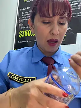 Megan-01- Show Webcam