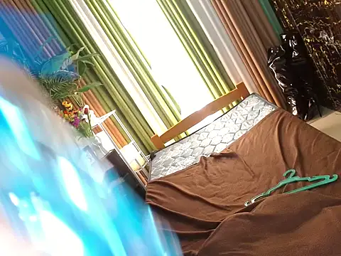 Chat +18 de Queen_kendalx19 ao vivo