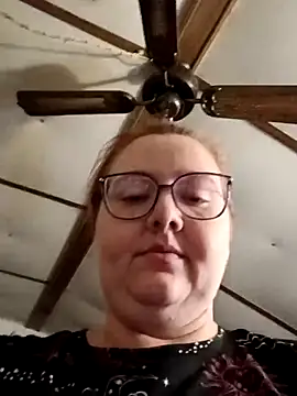 Chat +18 de XEmoxkittyx ao vivo