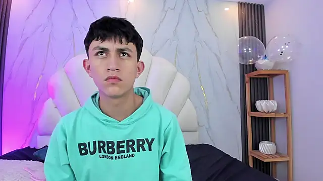 Chat XXX ao vivo de hoot_booys_