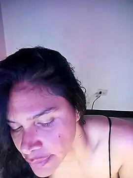 _aish_a's Live XXX Chat