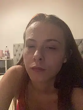 Louise_Burnettn Webbikameraesitys