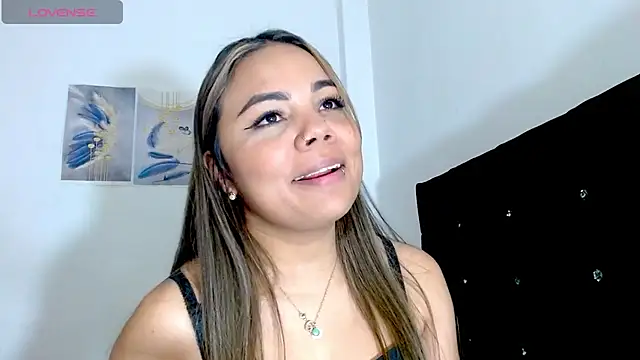 Chat +18 de Kylie_loveee ao vivo