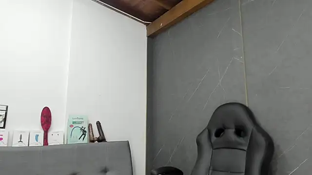 Chat +18 de Britney_taylor_ ao vivo