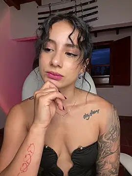 Chat XXX en directo de Ale_Lewis