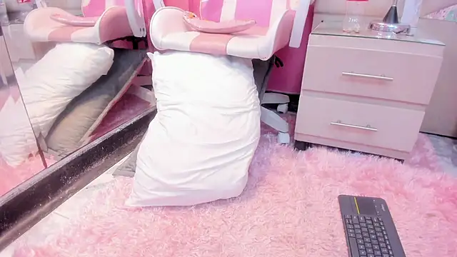 molly_madisson_ élő XXX-chatje