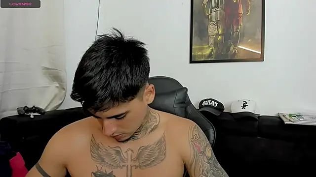 mad_maxxx2 Show Webcam