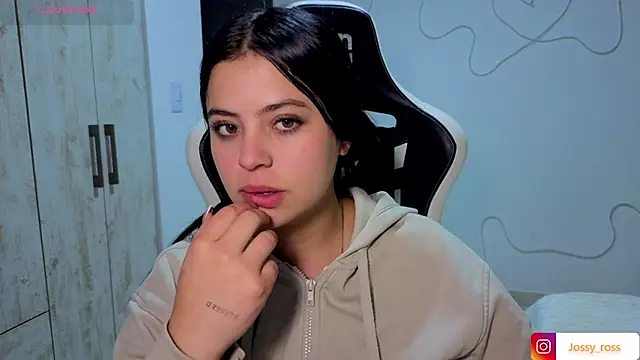 Czat XXX na żywo – Victoryyy_