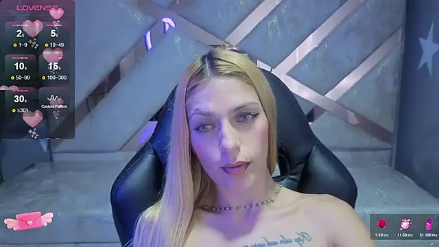 Candy_kush_t Chat XXX in diretta