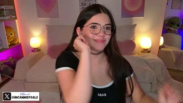 Živý XXX chat cammiefoalss