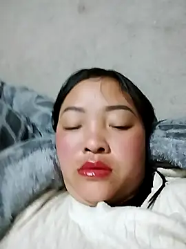 Minkine022 webkamerás műsora