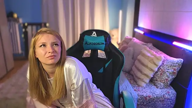 AnastasiaAniess: απευθείας συνομιλία ΧΧΧ