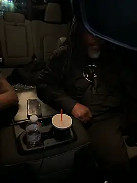 Онлайн чат XXX HaloRodeoLover2