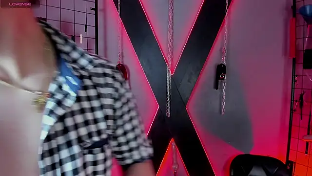 Živý XXX chat MrJustin_Brianna_BDSM