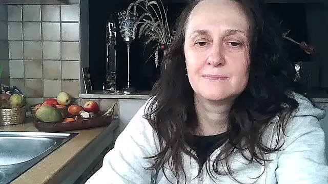 Show modela UllimOhi_ na web-kameri