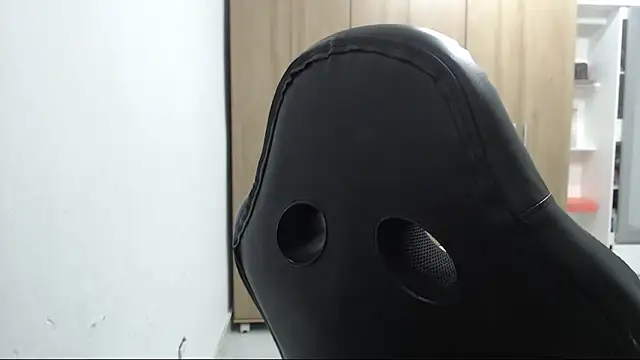 Chat XXX en directo de RoxanaLove9