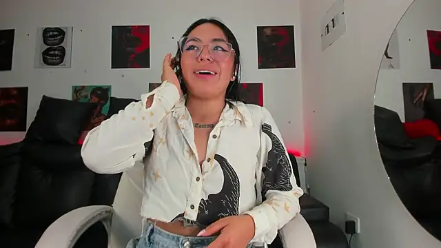 valkyria_12: απευθείας συνομιλία ΧΧΧ