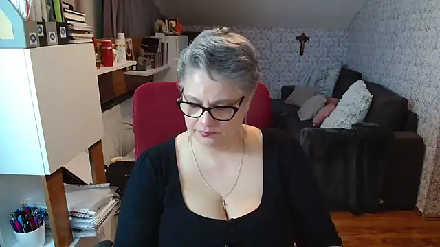 Czat XXX na żywo – bigtits4you