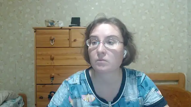 Chat +18 de Smart_Rose ao vivo